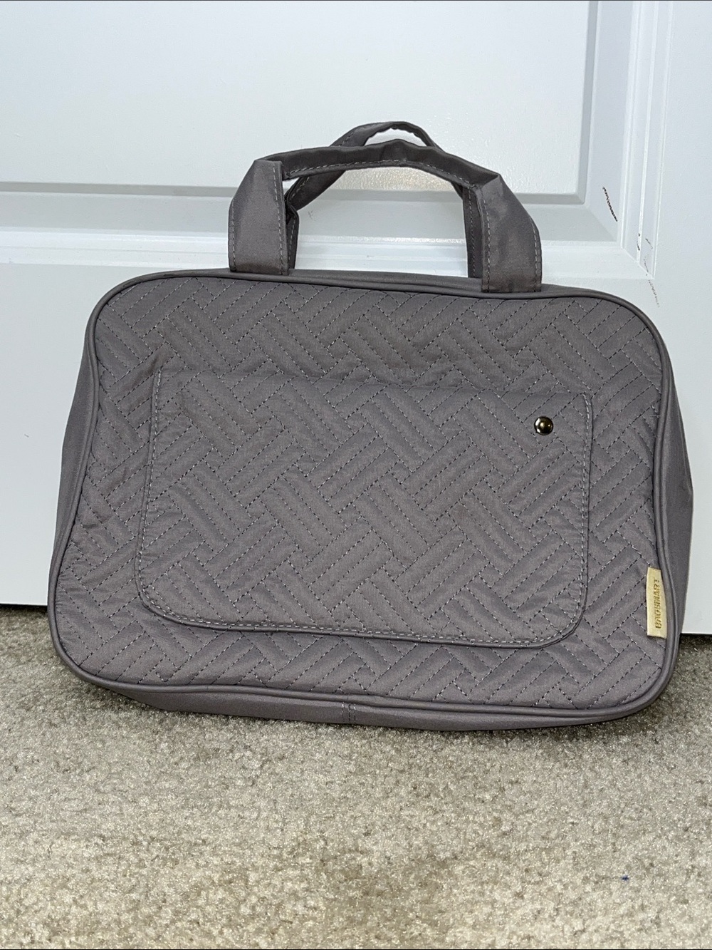 Quilted Gray Bagsmart Travel Toiletries Bag with Front Pocket - Women